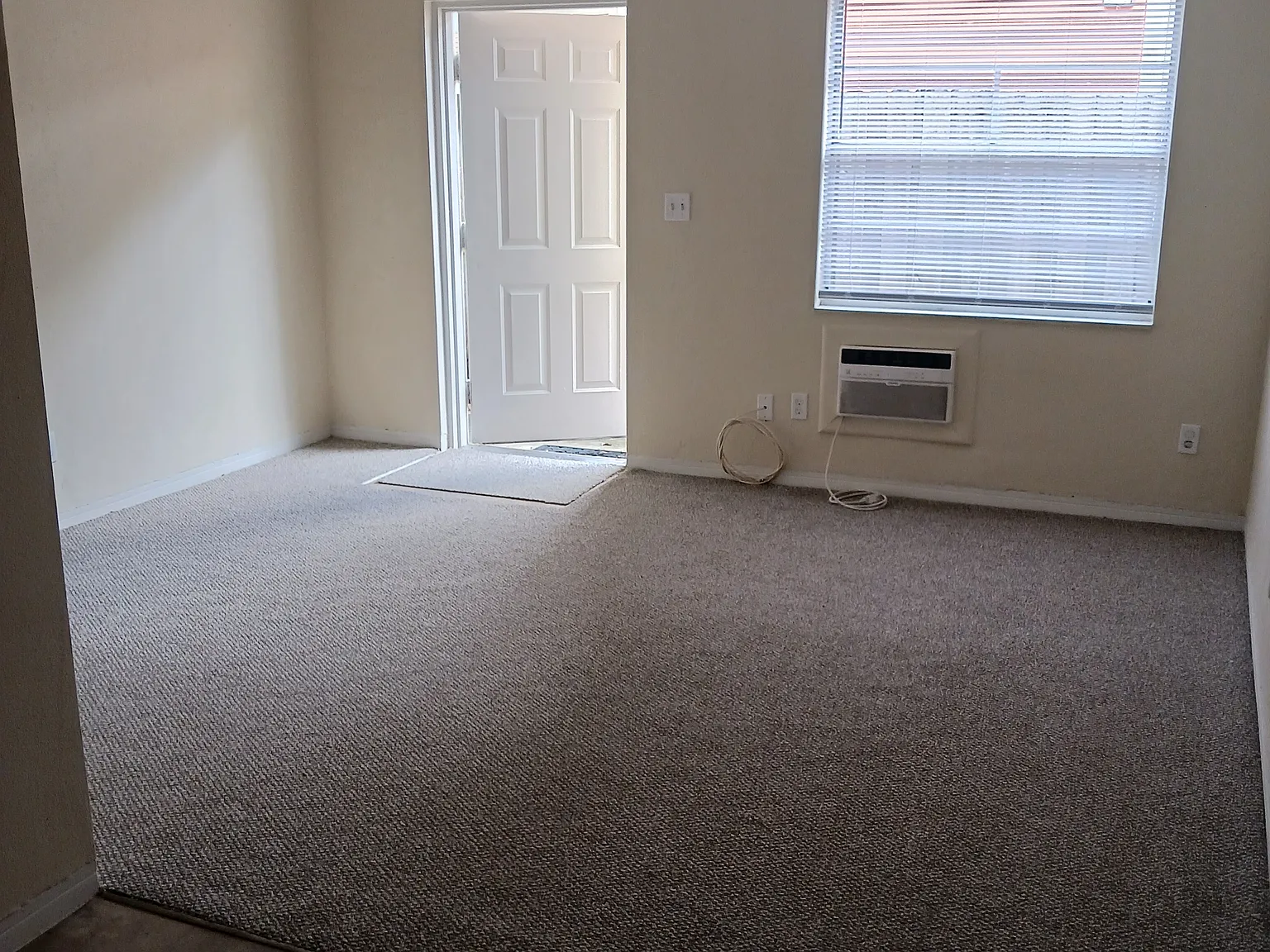 1 bed, 518 sqft, $1,050 — Photo 3