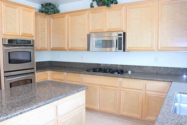 1329 Campanis Ln — Photo 10
