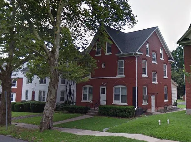 West College Avenue, 718 — Photo 1