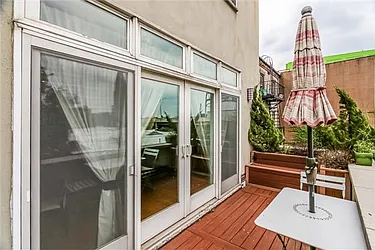 Sold by Avenue Sotheby's International Realty