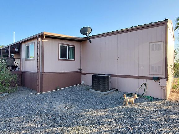 5th image of 40109 Wyoming Way