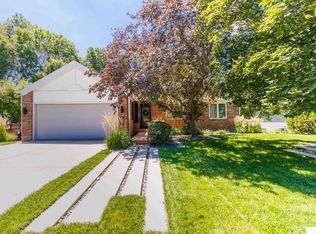 4205 Browning St, Lincoln, NE 68516