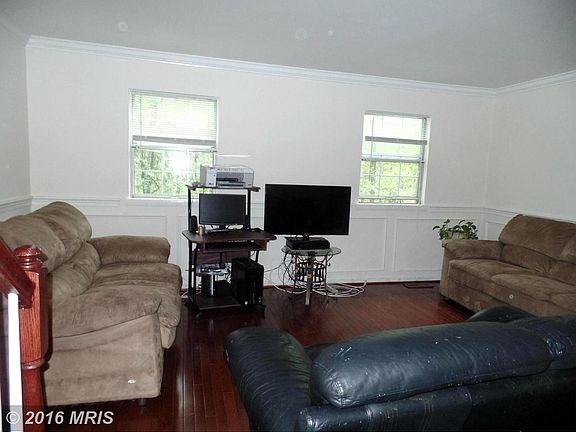 4th image of 4403 Ensbrook Ln