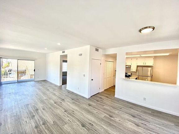 2nd image of 1122 W 166th St #1