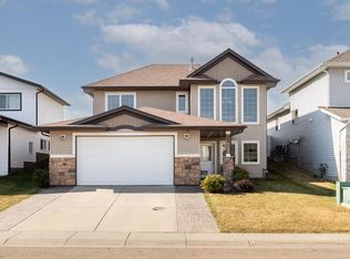 6321 E 58th Ave, Innisfail, AB T4G 0A4