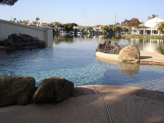 4th image of 1238 N Palmsprings Dr