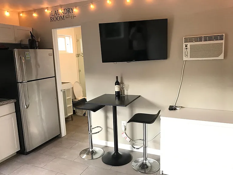 3827 Herbert St #9 — Photo 4