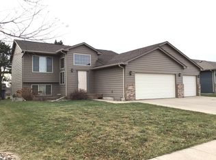 7413 W 65th St, Sioux Falls, SD 57106