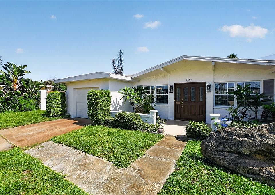 1st image of 2525 CORAL WAY W