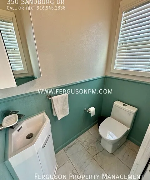 350 Sandburg Dr — Photo 19