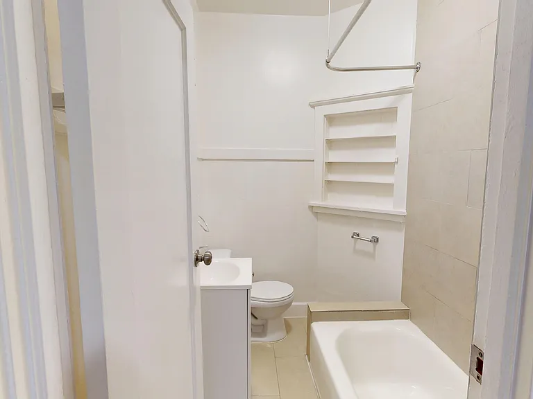 925 Geary Street — Photo 12