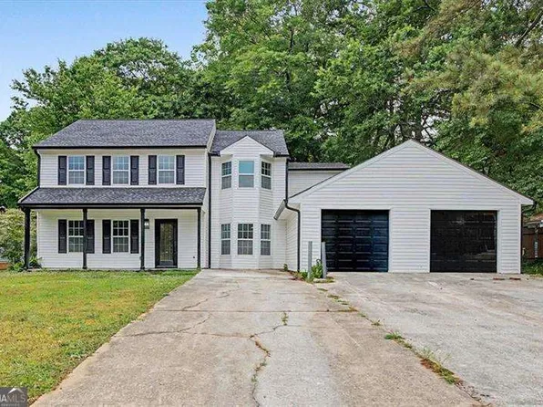 609 Wood Knoll Ct, Jonesboro, GA 30238