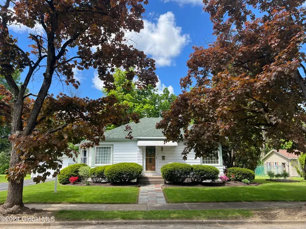 39 Austin Street, Amsterdam, NY 12010