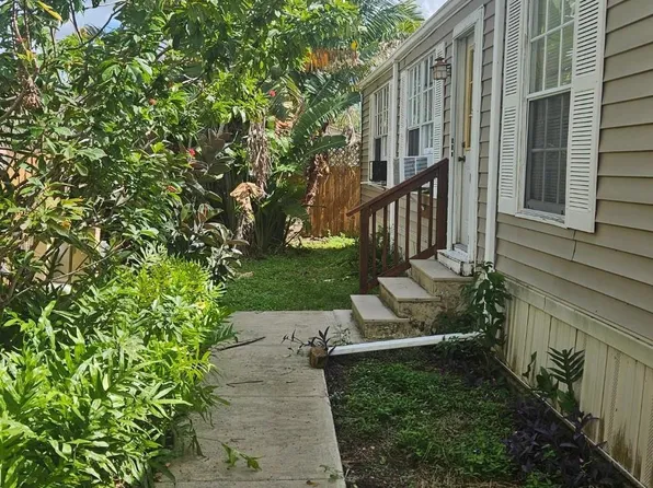 760 SW 135th Terrace, Davie, FL 33325