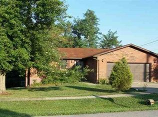 2701 Jeffrey Ct, Radcliff, KY 40160