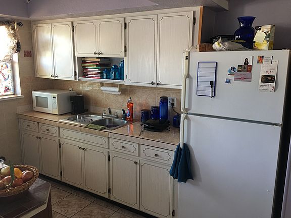3rd image of 1300 S Hercules Ave APT 9
