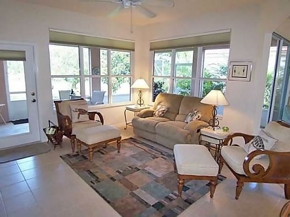 2nd image of 4613 NW Red Maple Dr