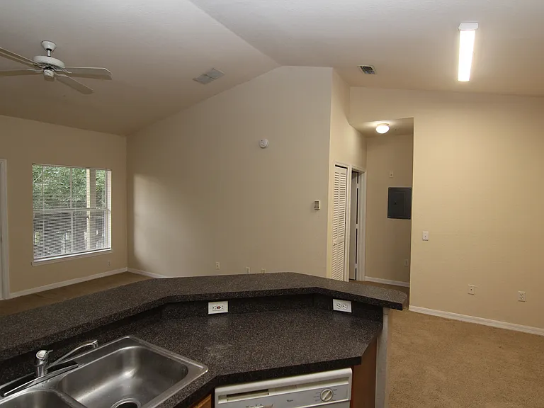 6029 Westgate Dr #734 — Photo 7