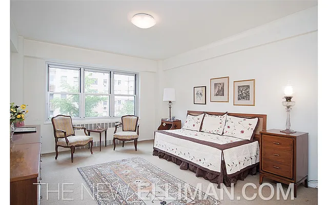 Sold by Douglas Elliman | media 18