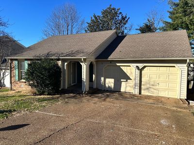 5061 English Village Dr, Nashville, TN, 37211