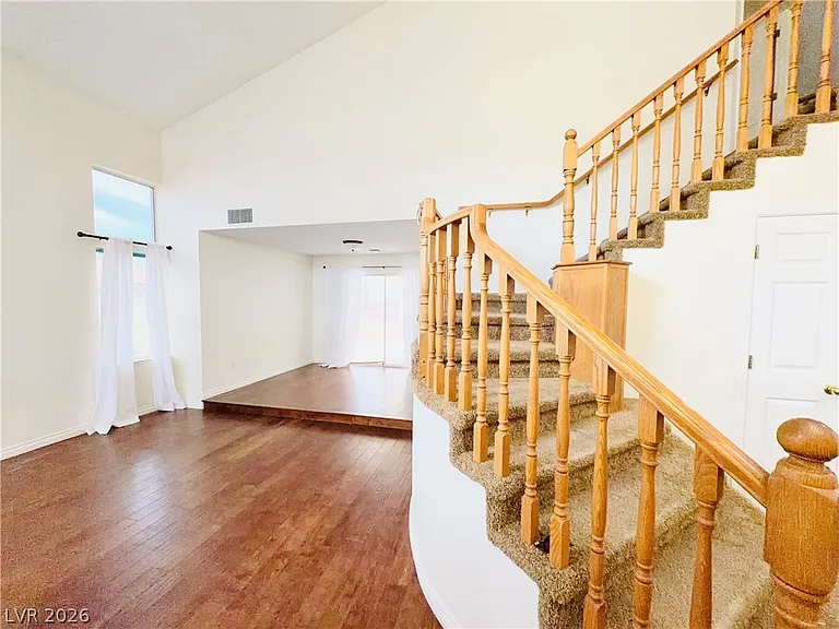 8405 Justine Ct — Photo 19