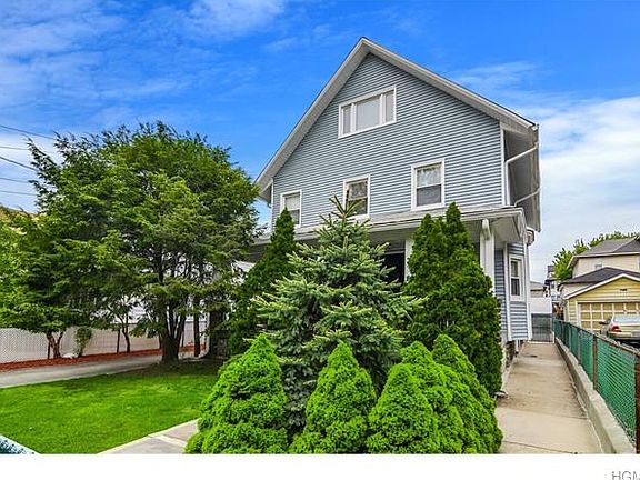 5th image of 33 E Lincoln Ave