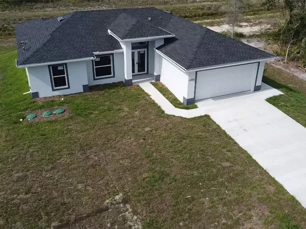 1021 Pilgrim St E, Lehigh Acres, FL 33974