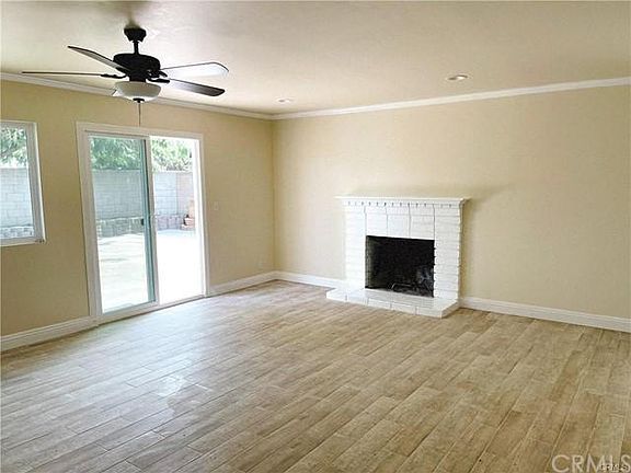 2nd image of 9141 Garden St