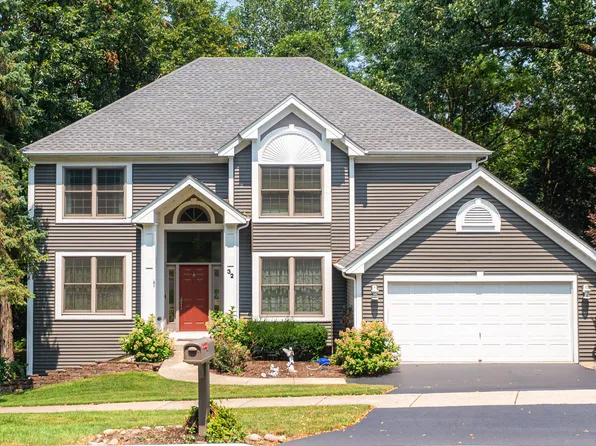 32 River Bend Rd, Montgomery, IL 60538