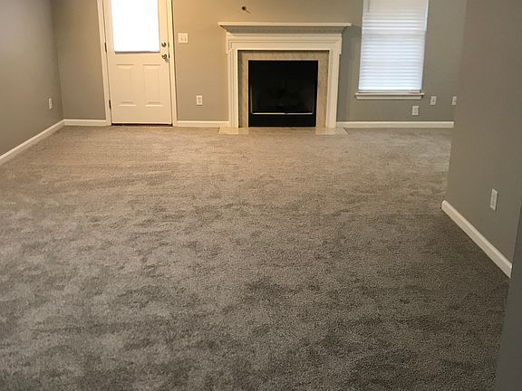 1st Floor Family Room