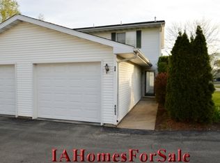 4005 Westover Rd SE APT A, Cedar Rapids, IA 52403