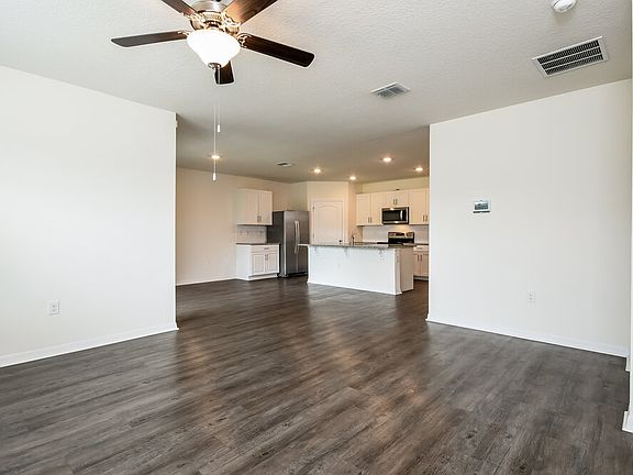 4th image of 1561 Aldenwood Pl