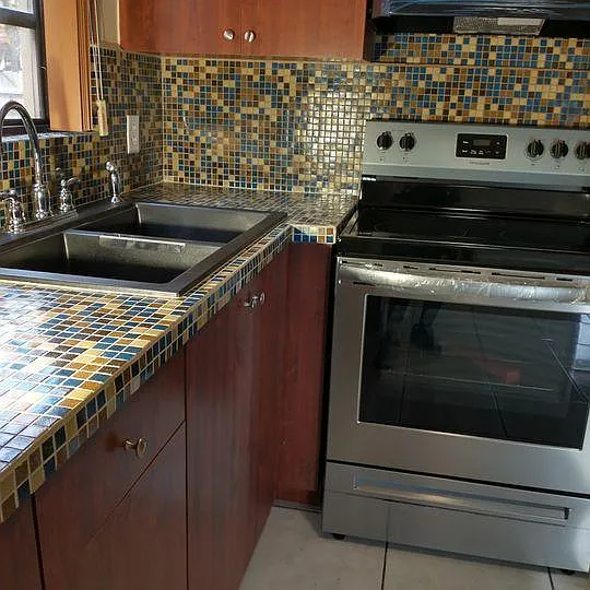 W 43rd Pl — Photo 12