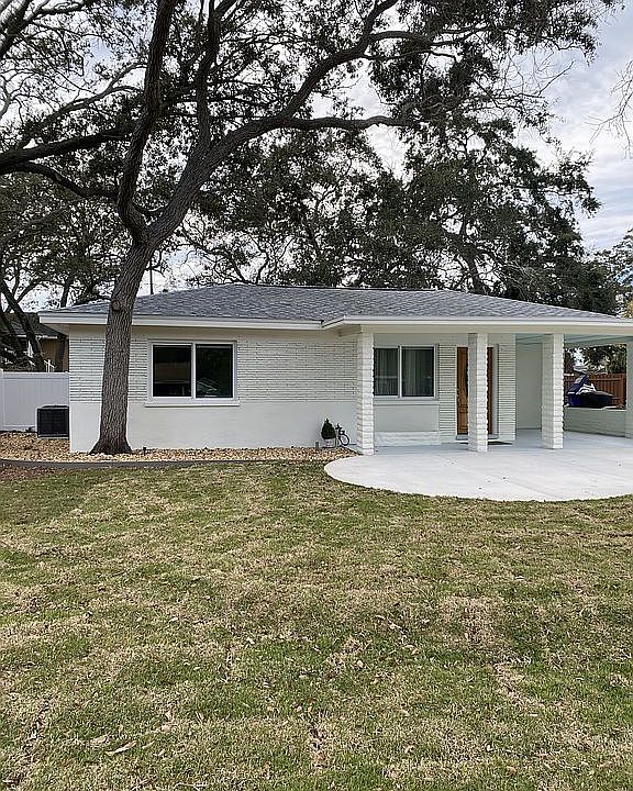 1st image of 1520 Santa Anna Dr