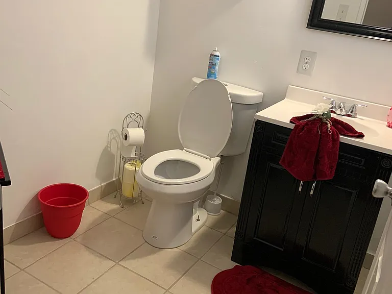 2923 Viola St — Photo 5