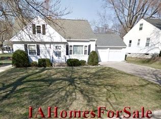 800 Staub Ct NE, Cedar Rapids, IA 52402