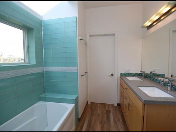 5th image of 3792 16th St