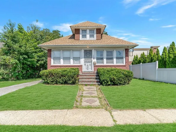 747 Stowe Avenue, North Baldwin, NY 11510