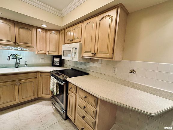 5th image of 125 E Glen Ave APT 119B