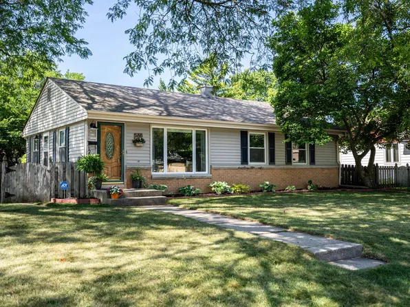 5793 North Witte LANE, Glendale, WI 53209