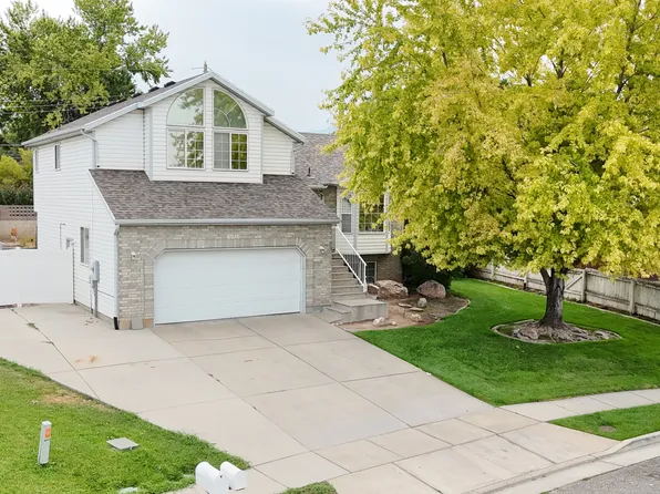 6070 S 2225 W, Roy, UT 84067
