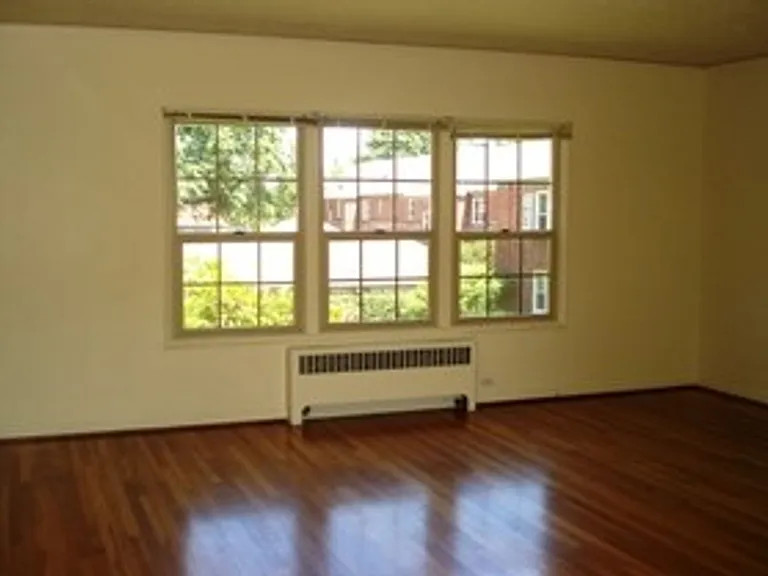 Parkview Apartments — Photo 19