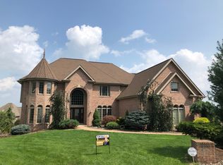 332 Sunset Ct, Belle Vernon, PA