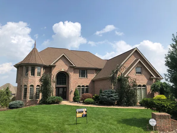 332 Sunset Ct, Belle Vernon, PA 15012