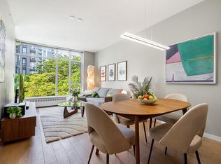 135 W 2nd St #202, North Vancouver, BC V7M0C5