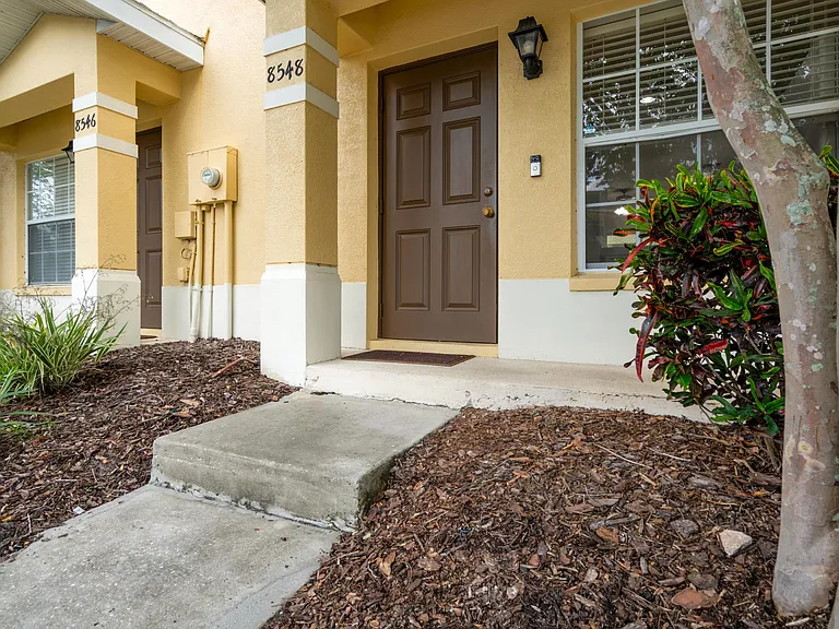 8548 Brushleaf Way — Photo 4