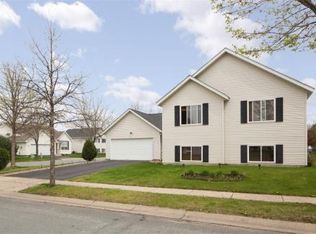 601 10th St, Farmington, MN 55024