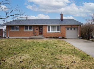 424 Base Line Rd E, London, ON N6C2P6