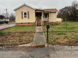 3102 Millstone Dr, Gastonia, NC 28054