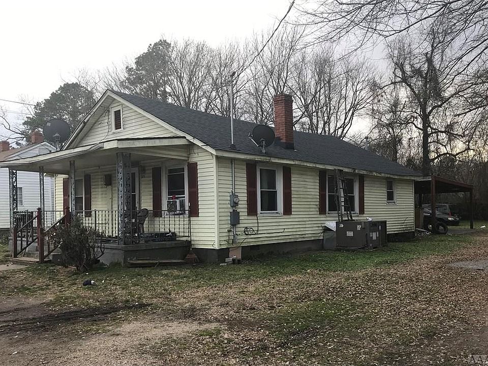 2nd image of 301 Boyette St